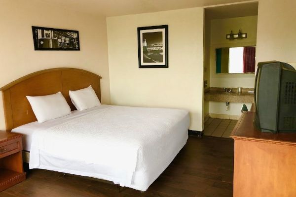 Bossier Inn and Suites (Bossier City)
